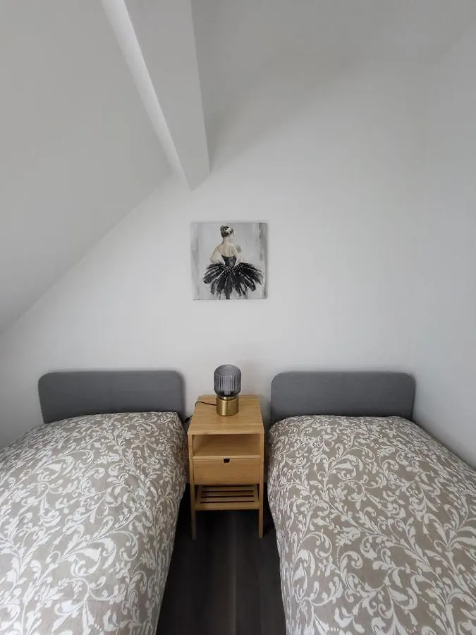 Vila House Of Mima Brusel 0*,